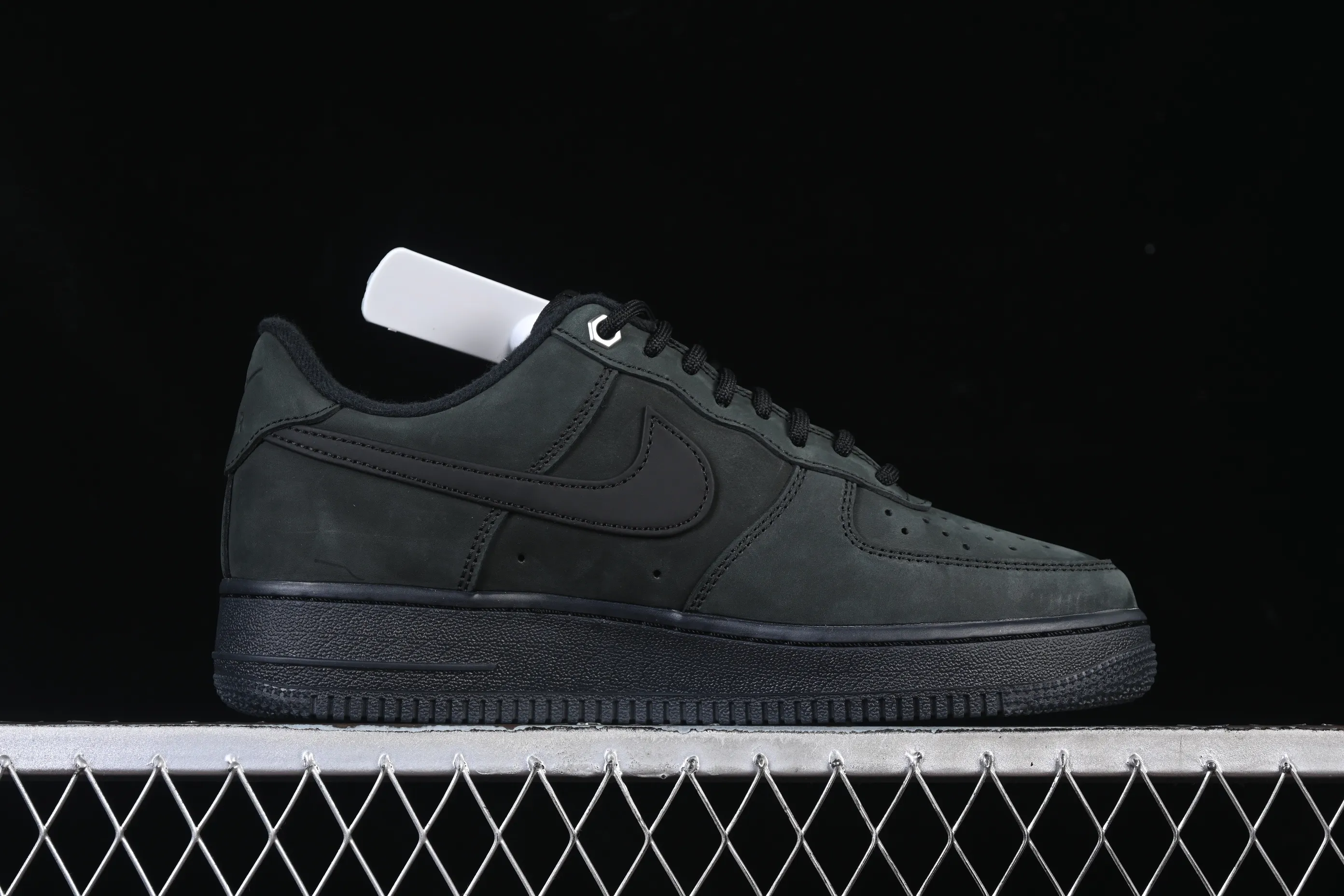 All categories Nk Air Force 1 Air Force series Nk Air Force 1 Low Air Force low-top Nike Air Force 1'07 Low suede Air Force 1 low-top casual sneakers CJ9179-001